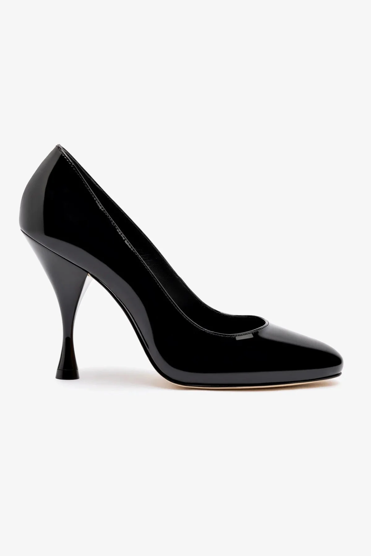 Michelle Pump In Black Patent Leather - 1