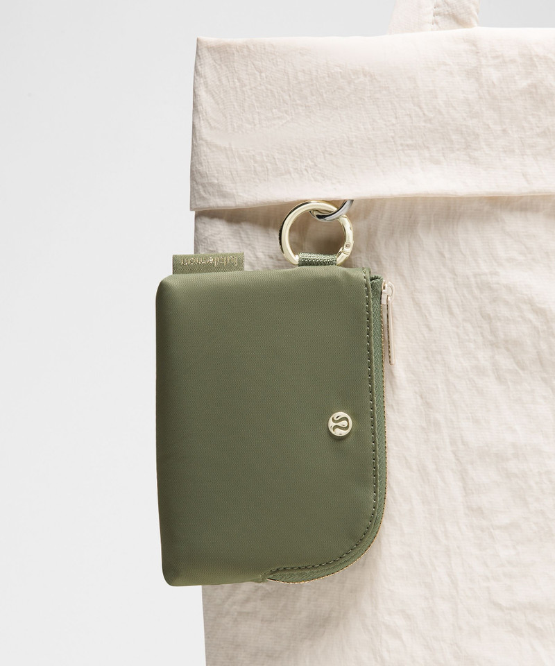 lululemon Clippable Card Pouch *Metal Hardware outlook