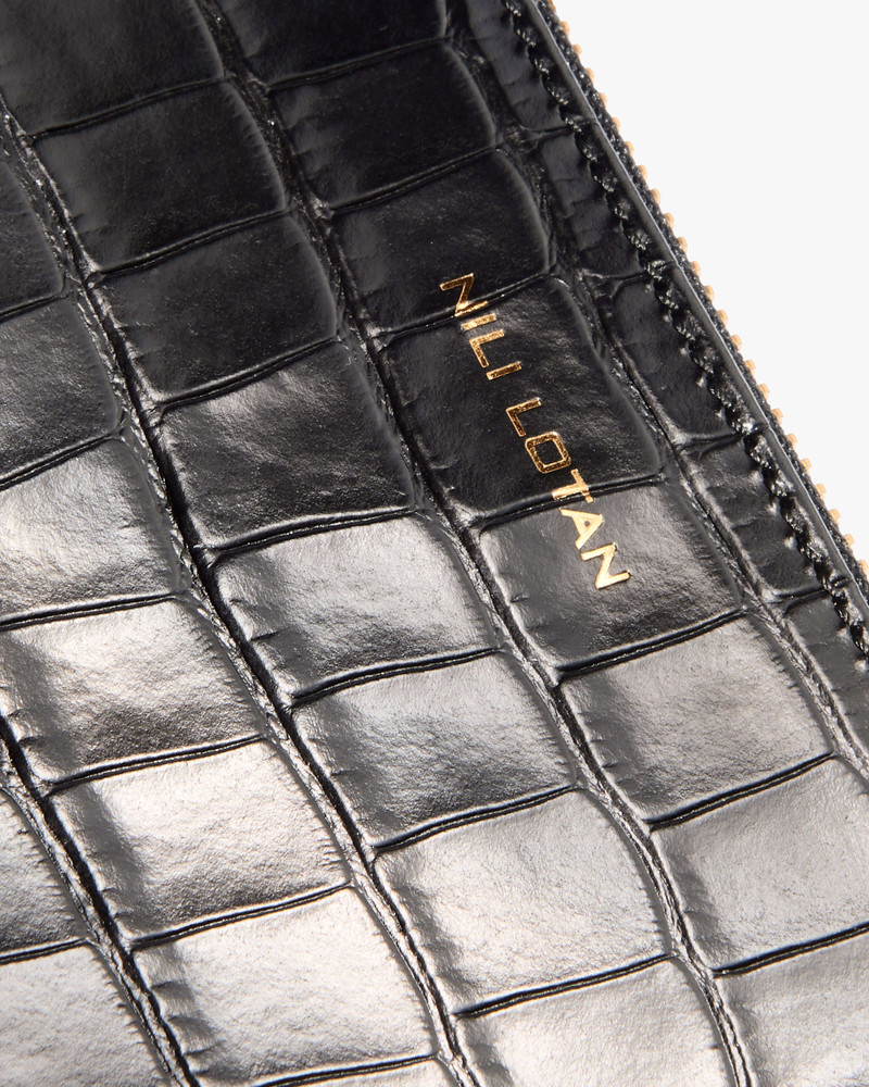 DEBBIE CLUTCH 4