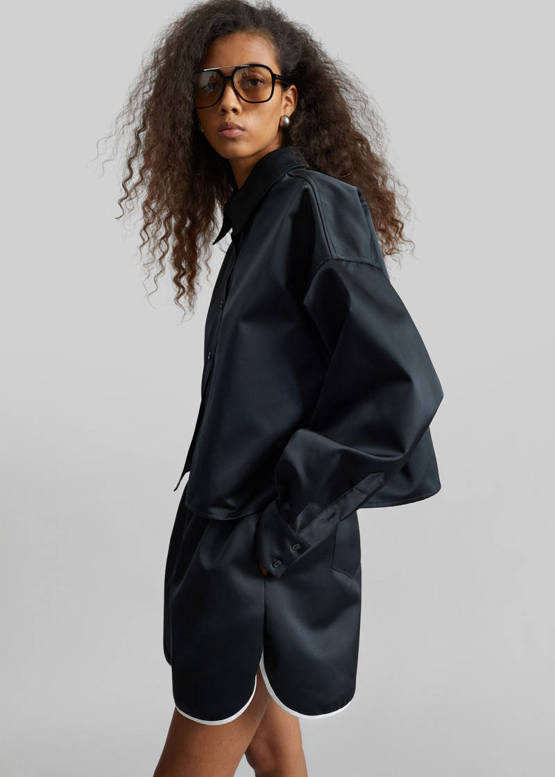 Arlen Satin Boxy Shirt - Black 5