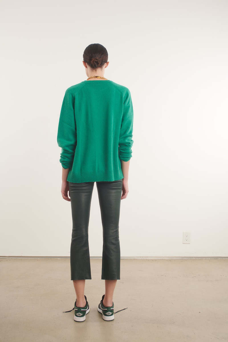 JADE CASHMERE BOYFRIEND SWEATER 4
