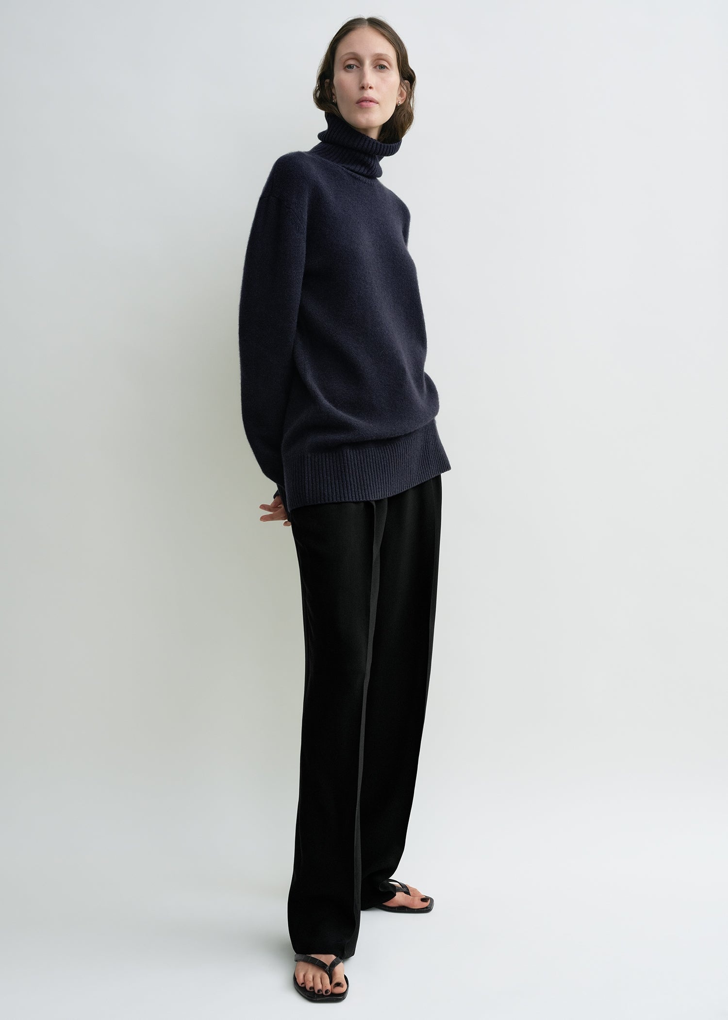 Cashmere turtleneck navy - 3