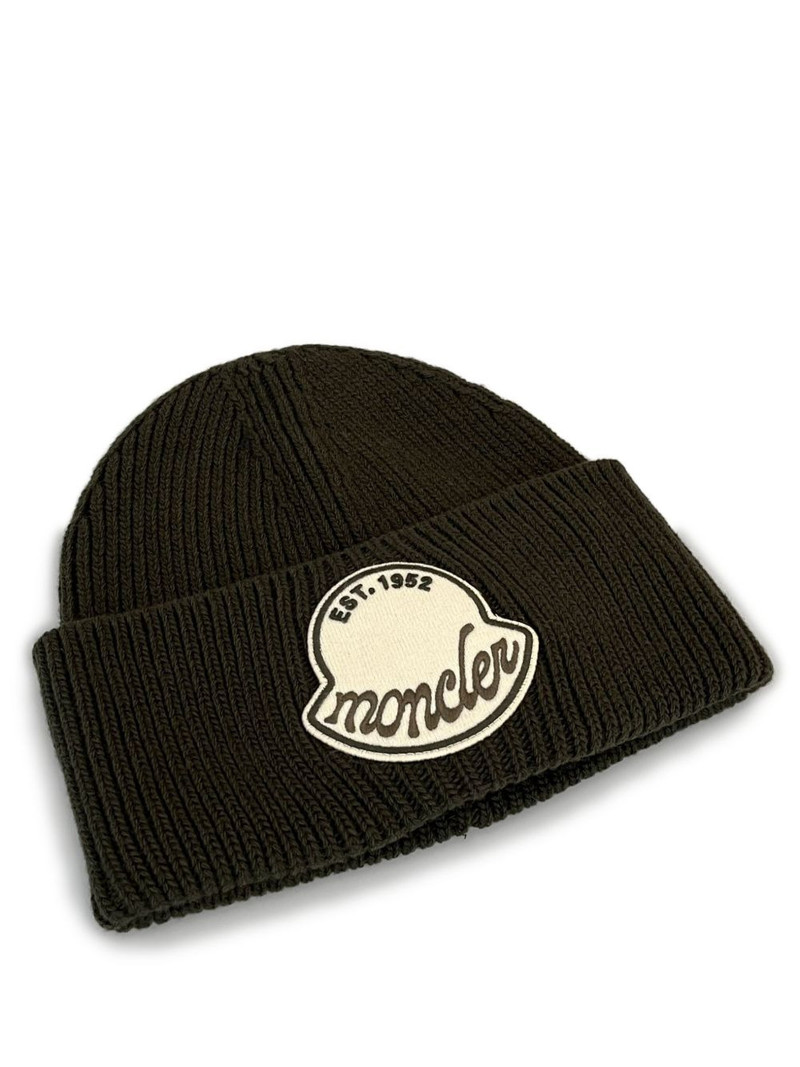 Moncler logo-patch ribbed beanie outlook