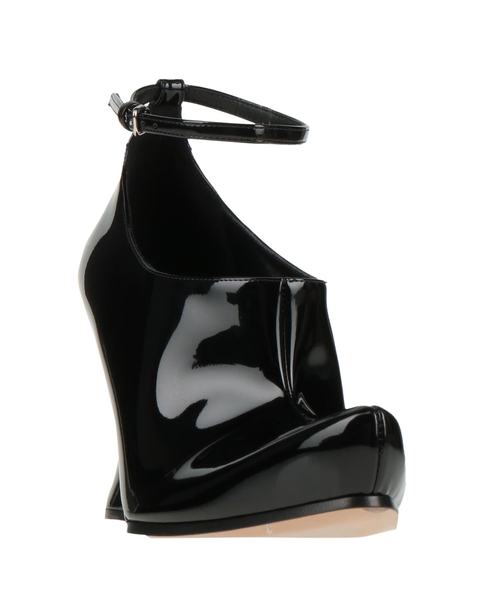 Black Women's Pump - 2