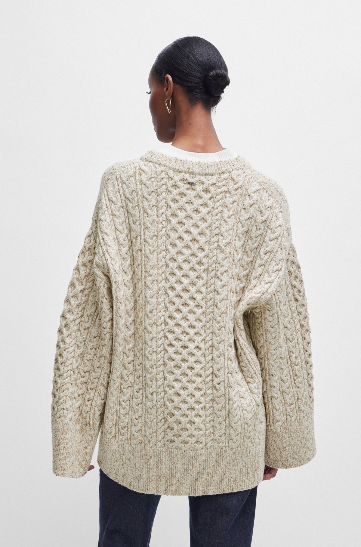 WOOL-BLEND SWEATER WITH CABLE-KNIT STRUCTURE - 4