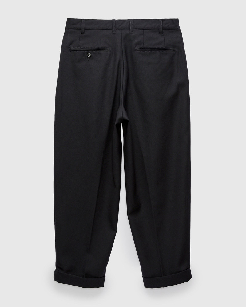BEAMS PLUS 2-Pleat Laundry Wool Trousers in Navy outlook