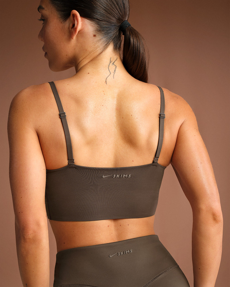 Nike NikeSKIMS Matte Women's Cami Longline Bra outlook