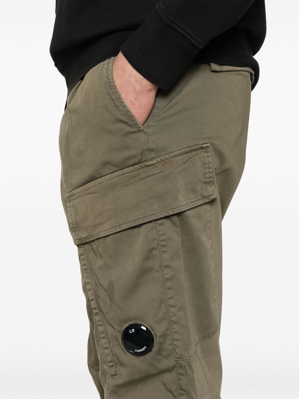 Lens-detail cargo trousers - 5