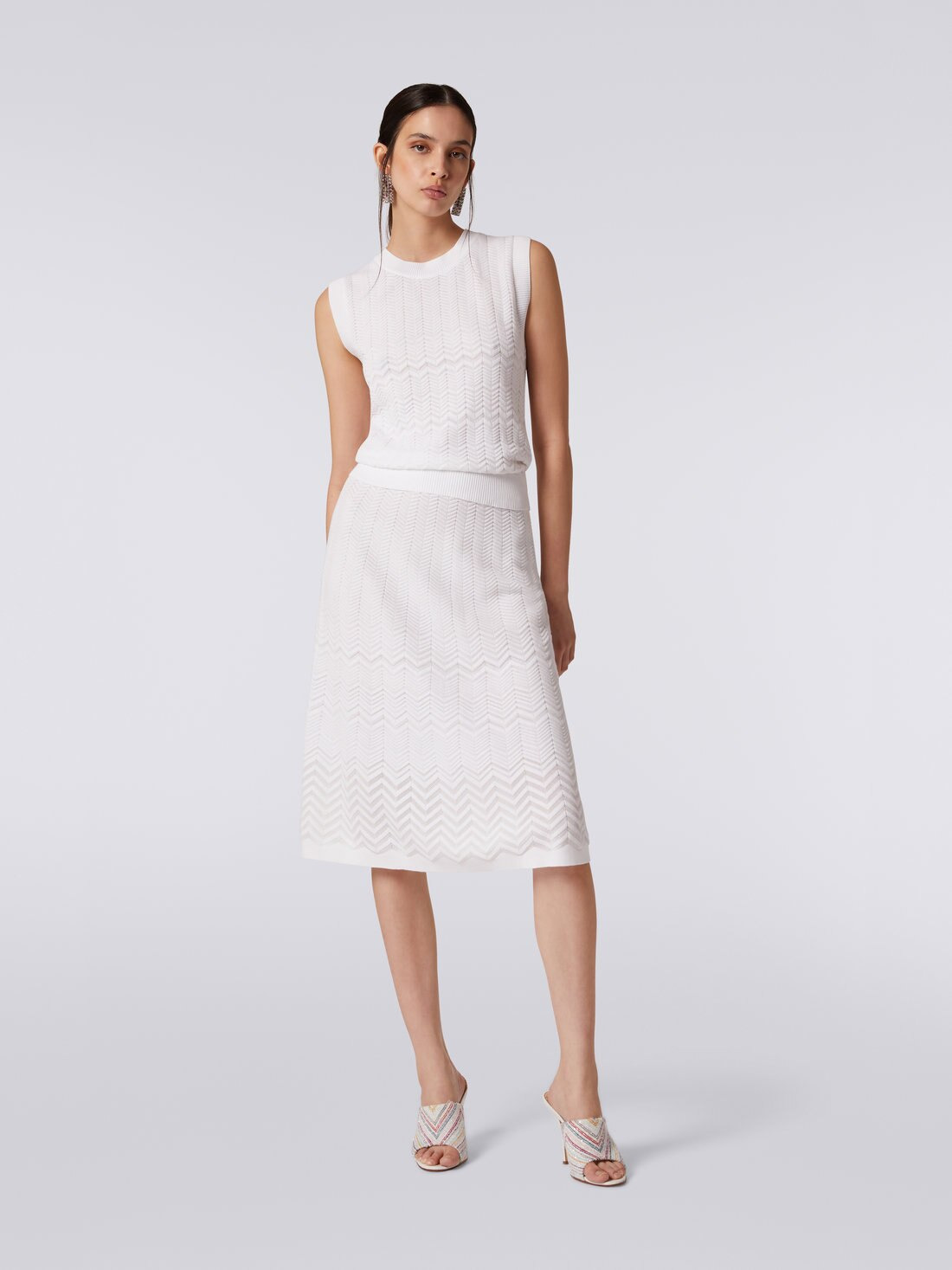 Wool longuette skirt with tone-on-tone zigzag - 2