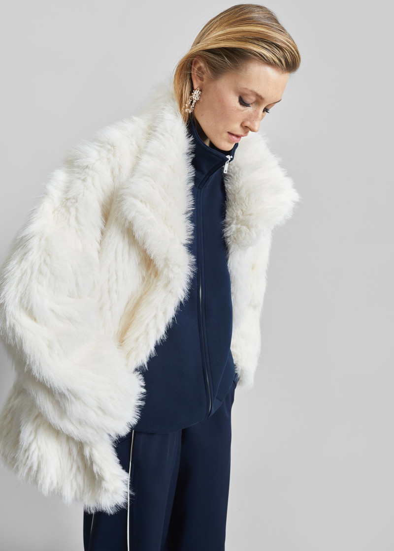 Mortisa Faux Fur Belted Short Coat - Off White 8