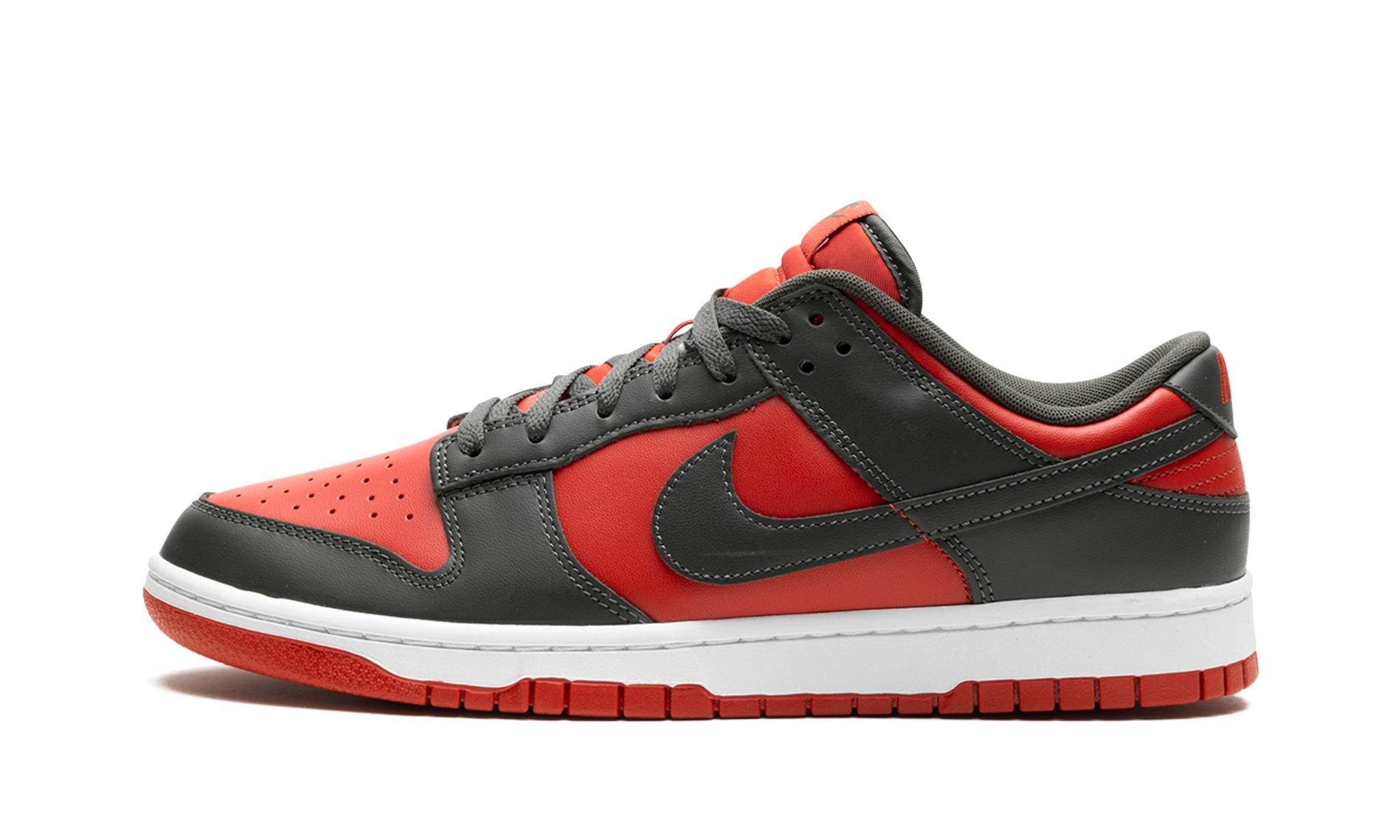 Dunk Low "Mystic Red" - 1