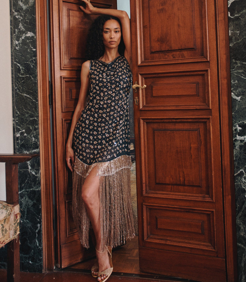 LUMINAIRE DRESS 9