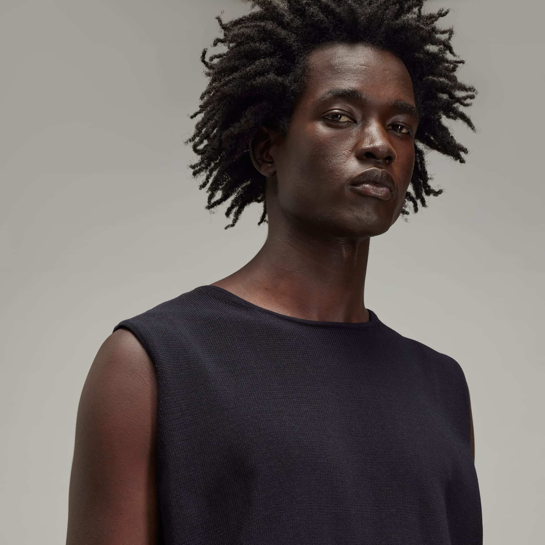 Y-3 Logo Knit Vest - 7