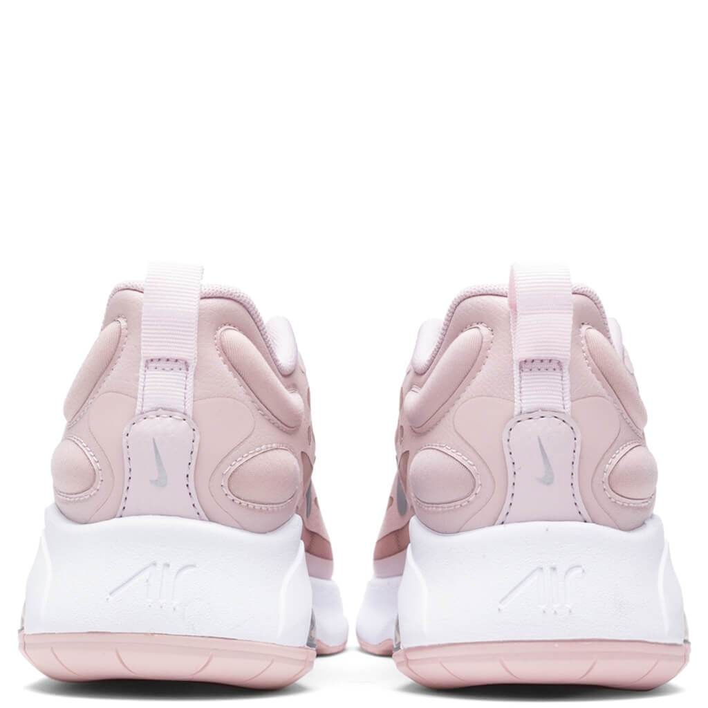 NIKE WOMEN'S AIR MAX EXOSENSE - BARELY ROSE/METALLIC SILVER - 4