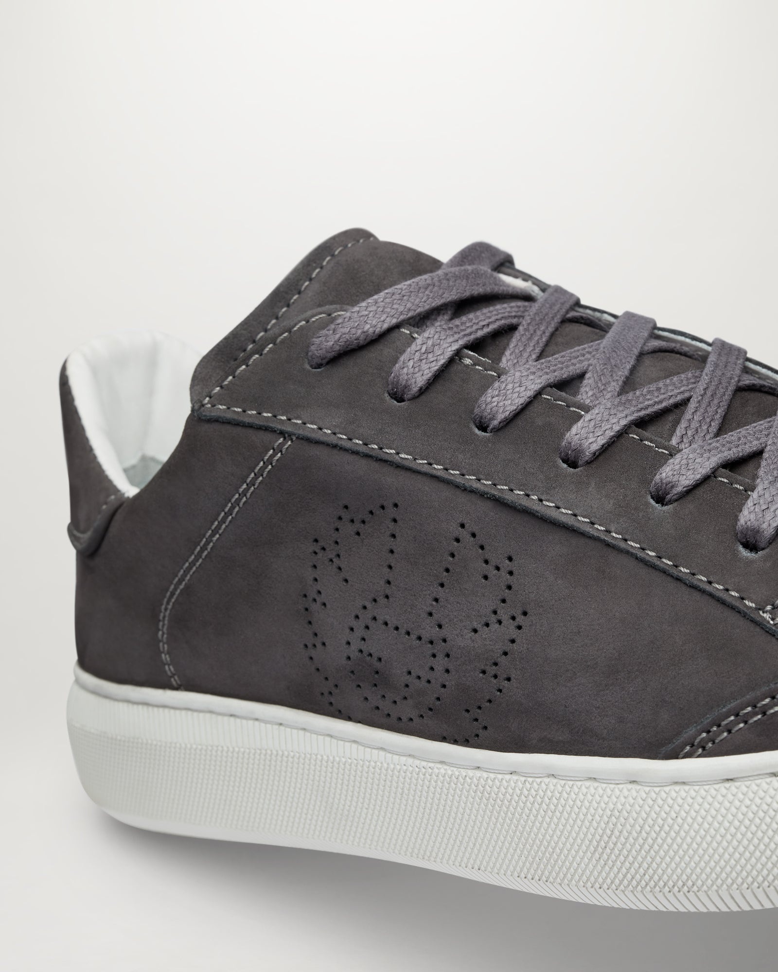 TRACK LOW TOP SNEAKER - 5