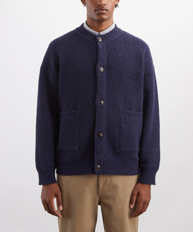 FrizmWORKS Heavy Wool Round Cardigan in Navy outlook