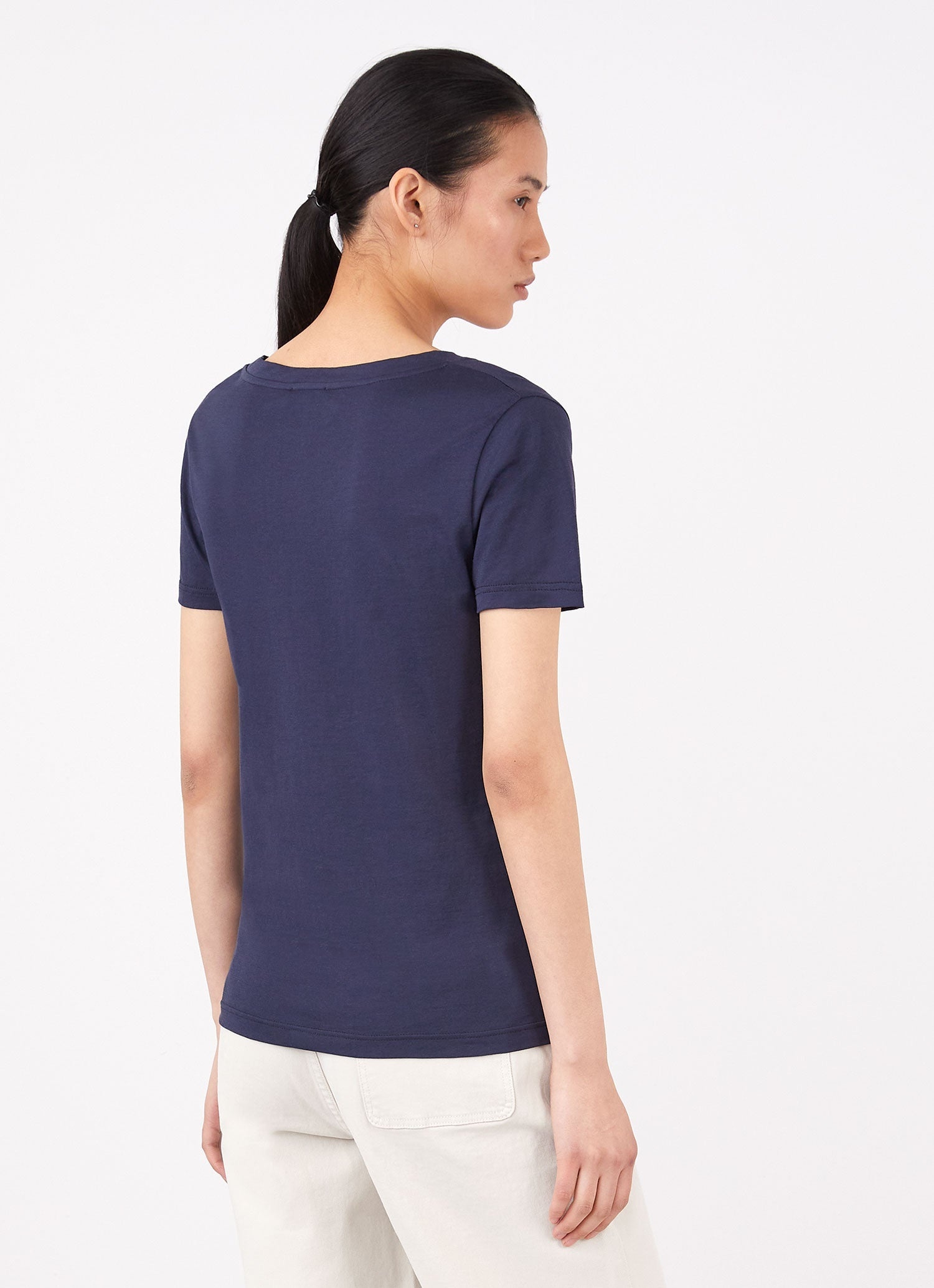 V Neck T‑shirt - 4