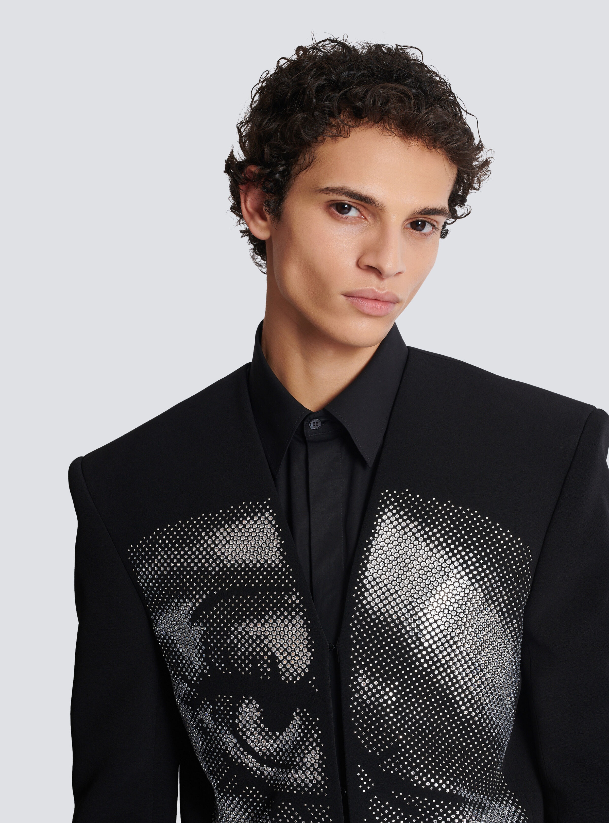 Cropped crepe jacket with crystals in an Eye motif - 7