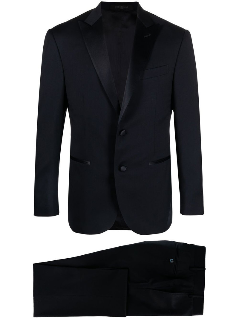 single-breasted three-piece suit 1