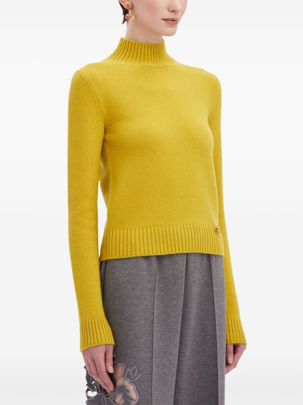 O Flower Pullover - 3