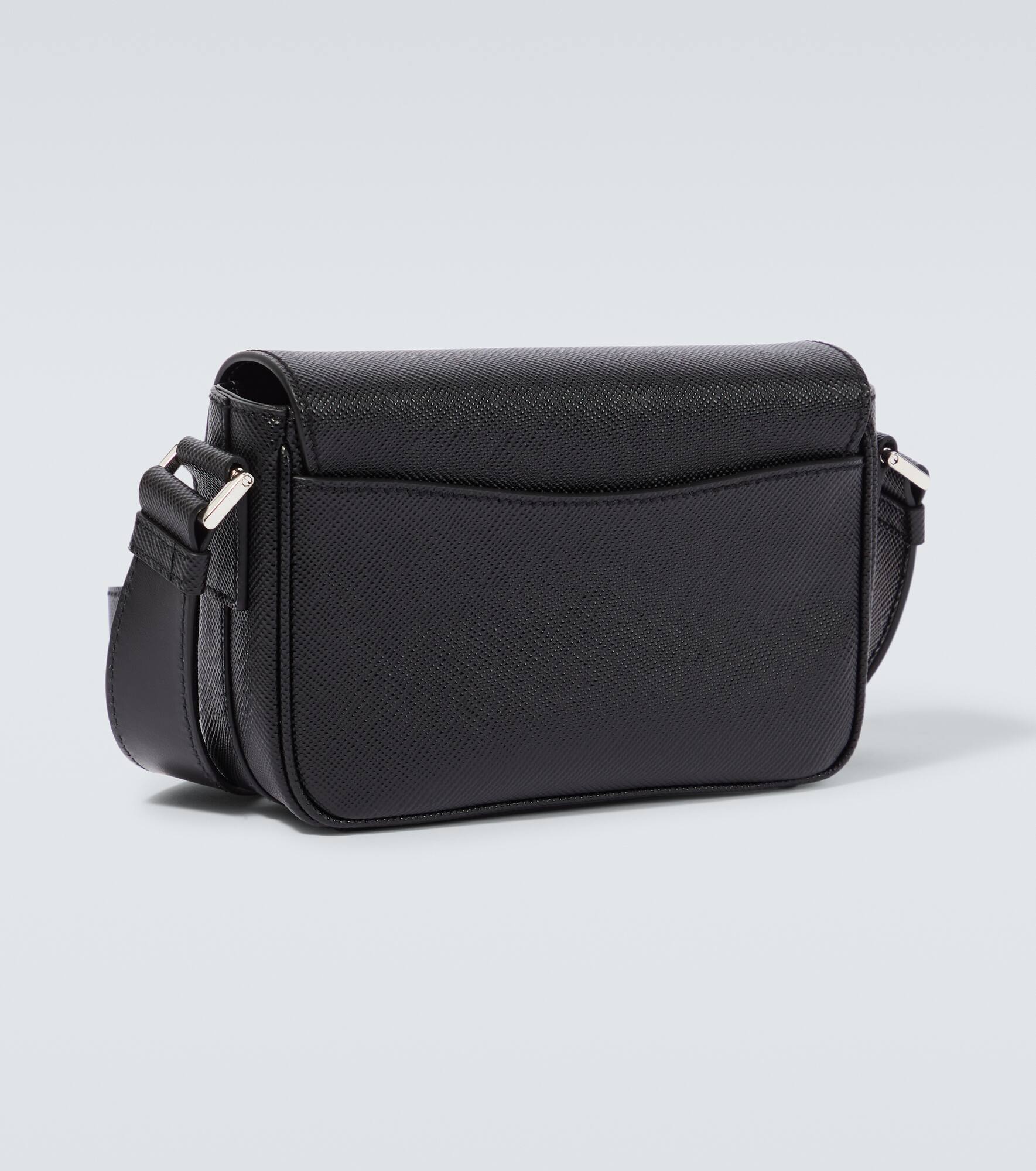 Logo saffiano leather shoulder bag - 5
