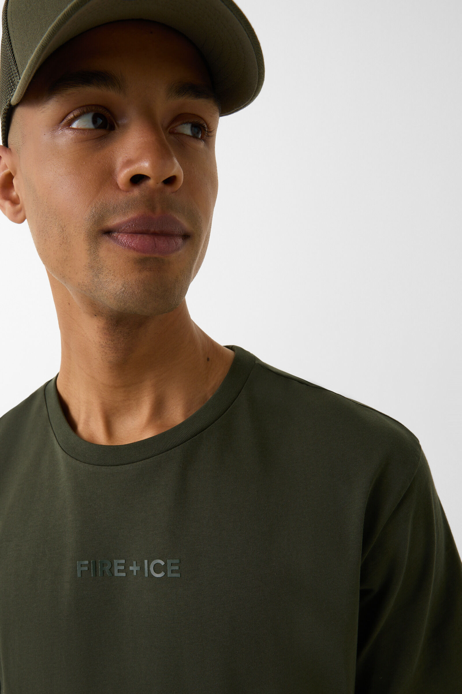T-shirt Mick in Olive green - 4