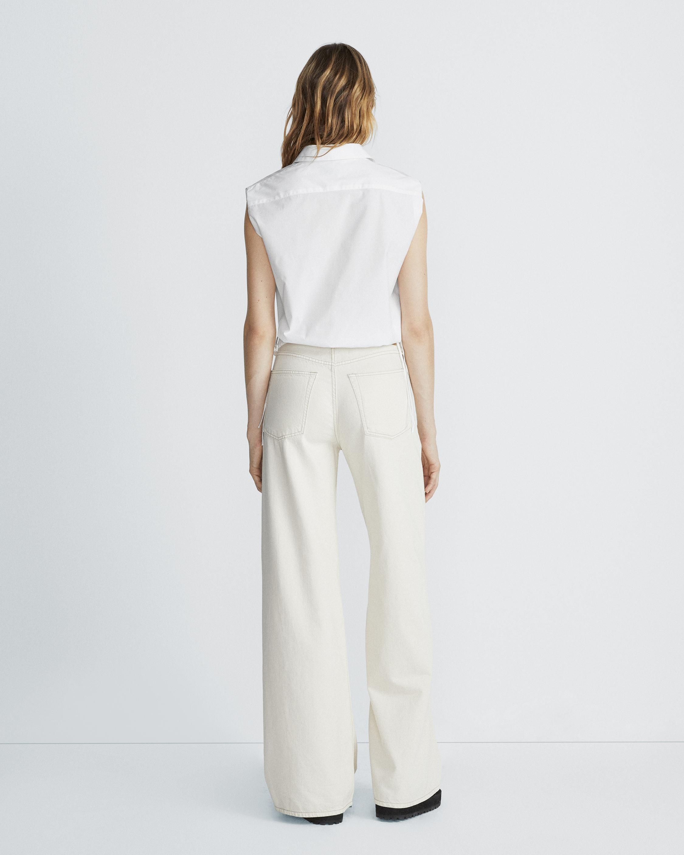 Fiona Cotton Poplin Sleeveless Top
Relaxed Fit Shirt - 5