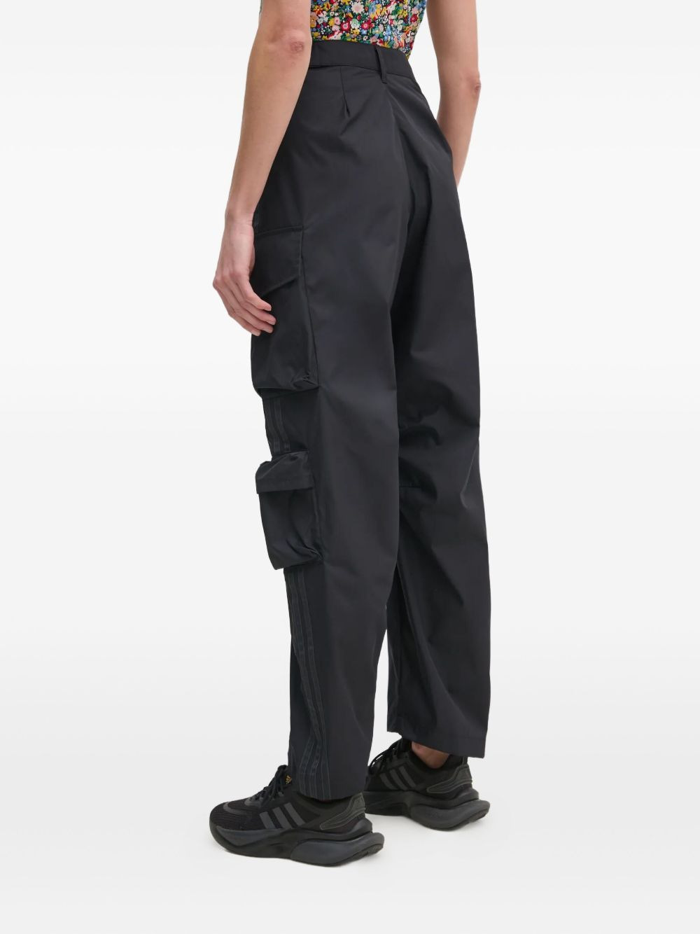 cargo-pocket trousers - 3