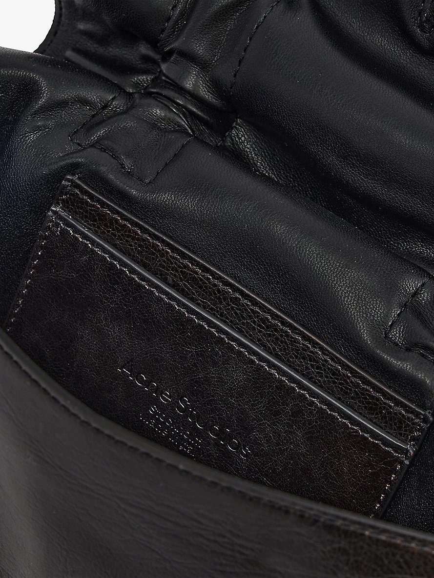Multipocket leather shoulder bag - 4