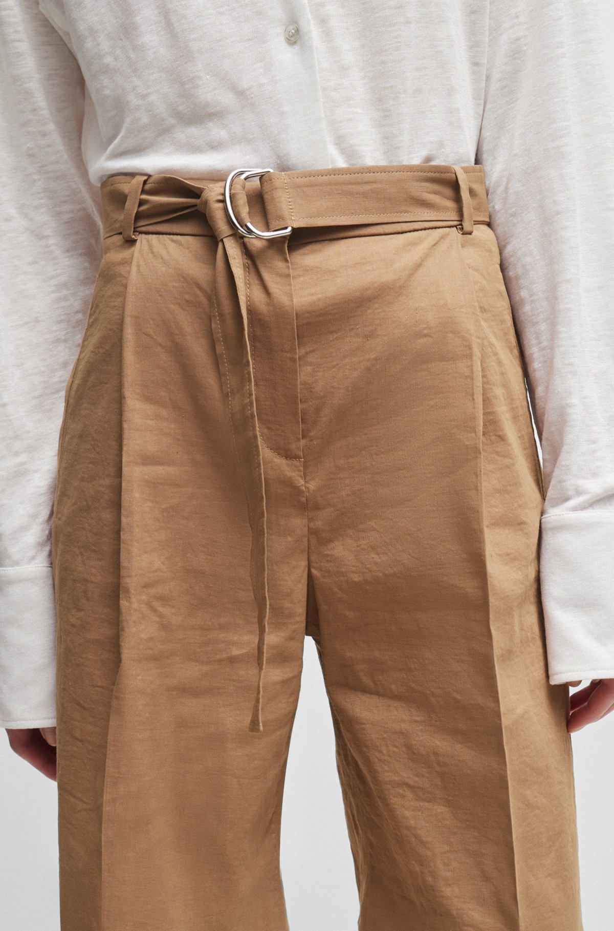 RELAXED-FIT SHORTS IN A STRETCH LINEN BLEND - 5