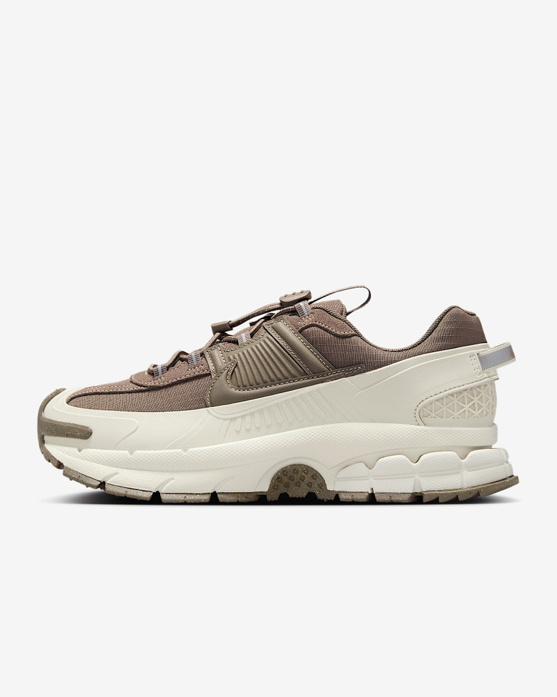 (WMNS) 나이키 공기 급상승 Vomero 5 Roam '빛 뼈 밍크 브라운' HQ2181-006 - 1