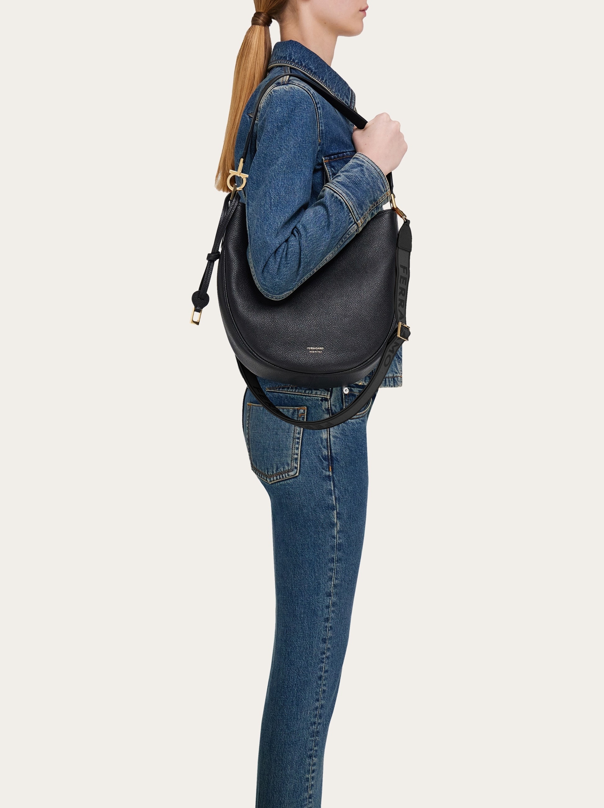 North-South hobo bag (M) - 2