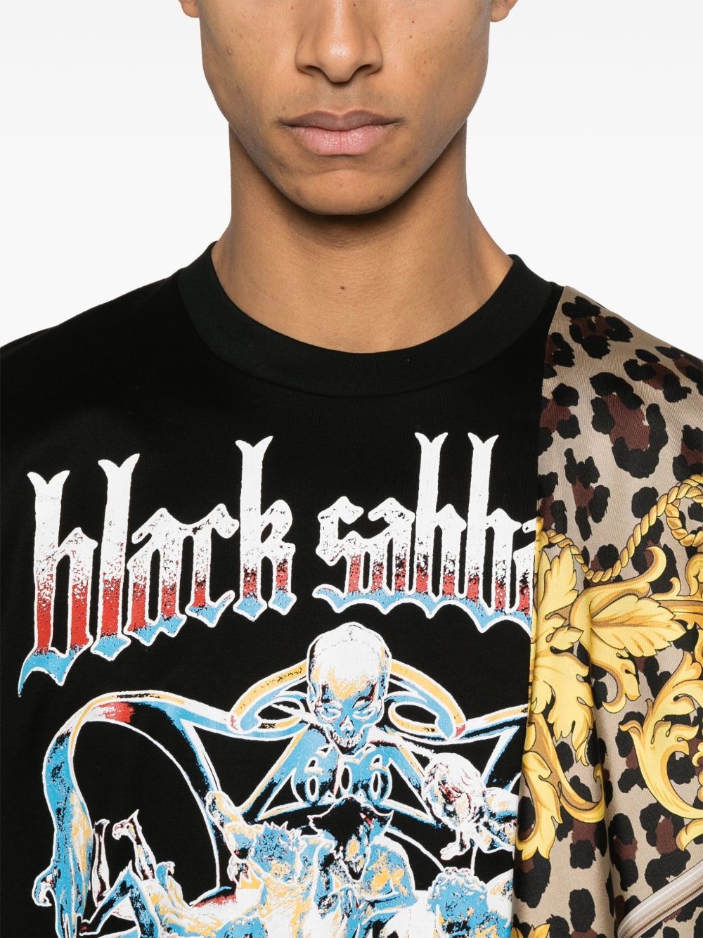 graphic-print T-shirt - 4