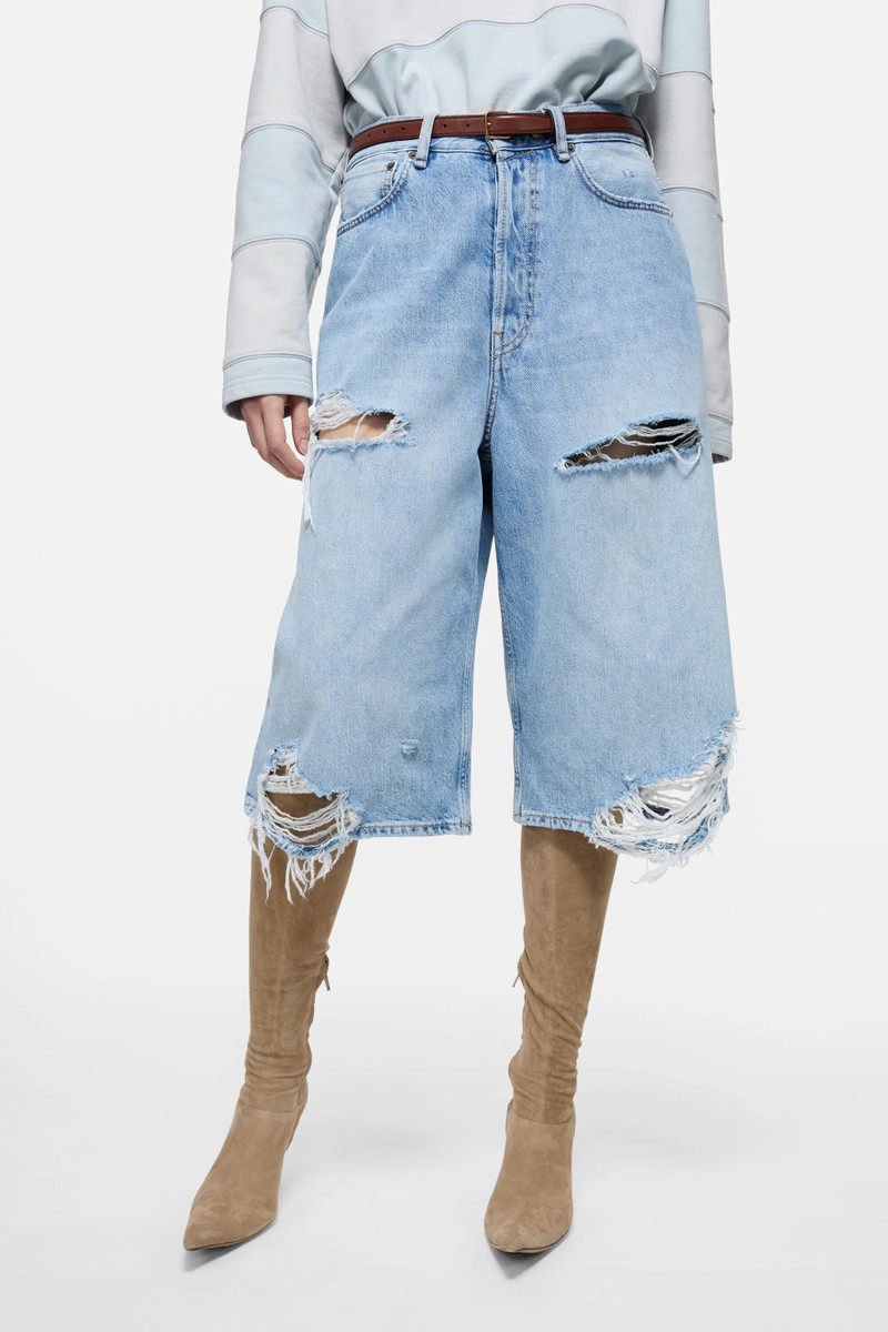 Distressed denim shorts - Light blue 4