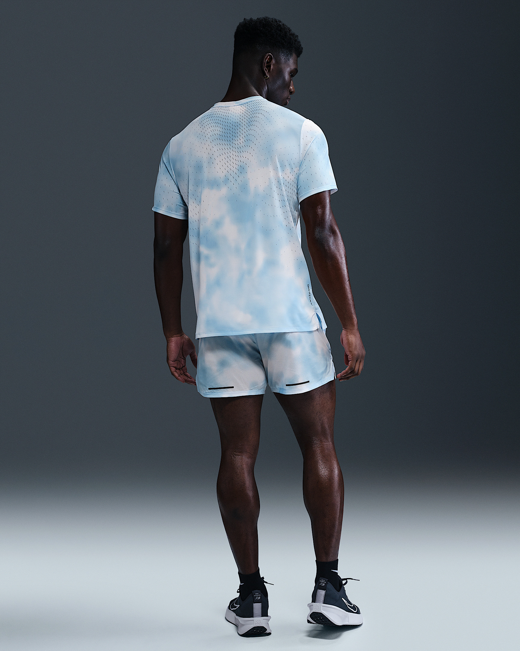 Nike Running Division Breathe Men's Dri-FIT ADV Short-Sleeve Running Top - 5