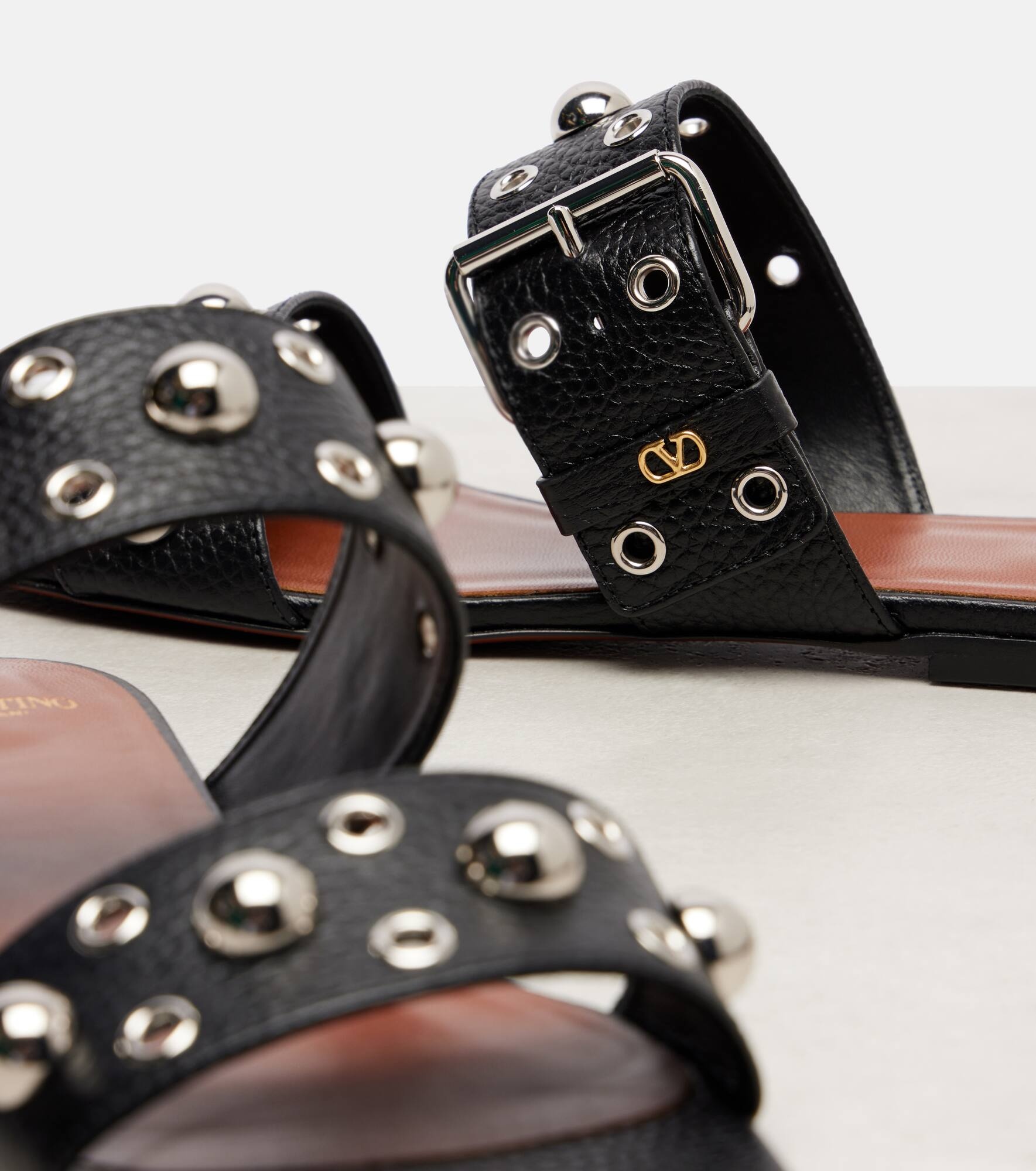 Nellcôte embellished leather sandals - 5