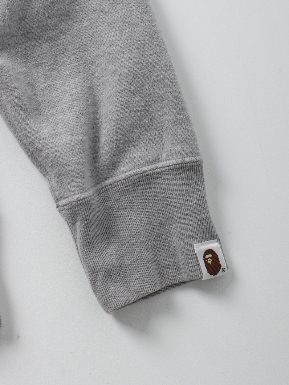 A BATHING APE - 8