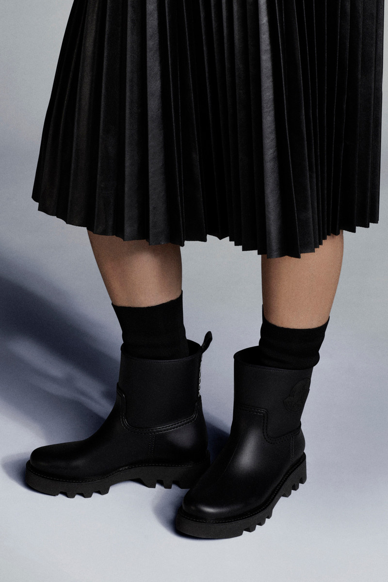 Moncler Ginette Rain Boots outlook