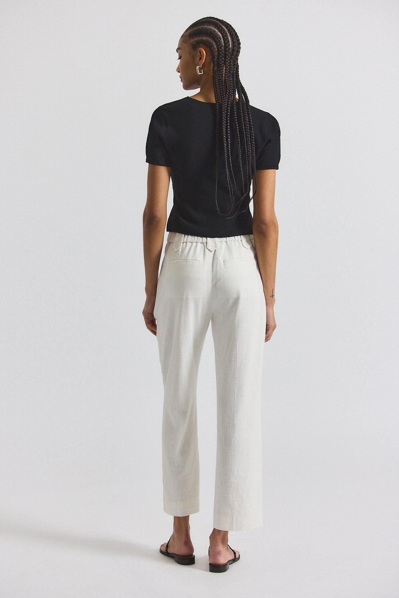 NIKA DRAPEY LINEN PANT WITH GOLD CREST BUTTONS - 5