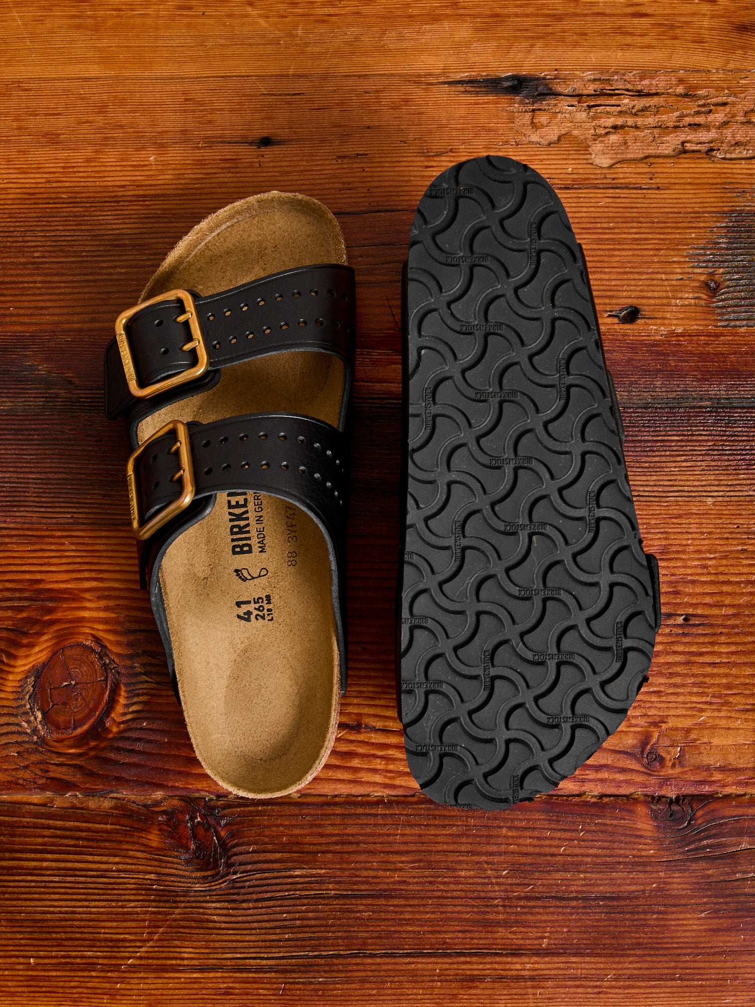 Arizona Bold Sandal in Black - 2