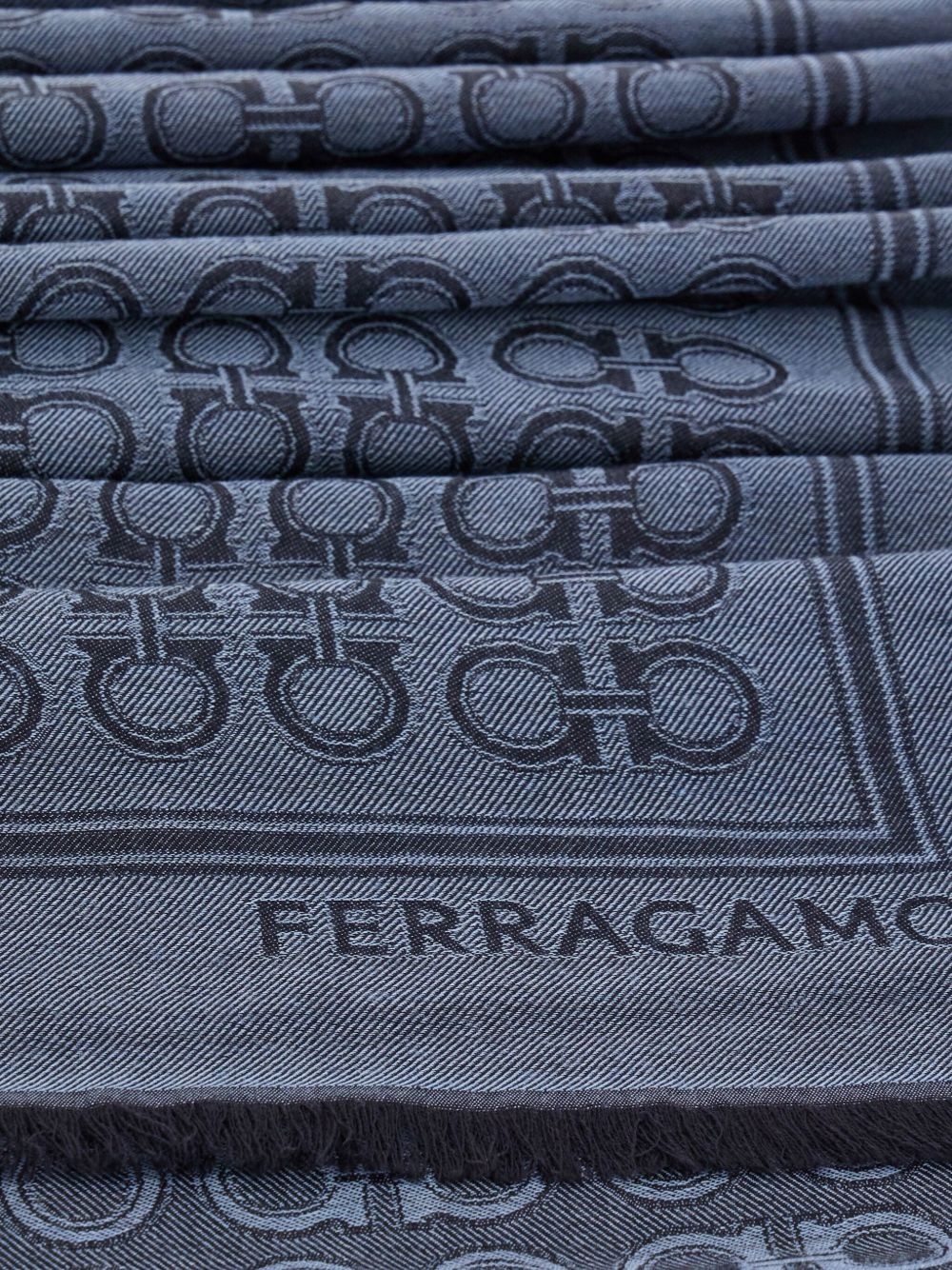 Gancini-patterned scarf - 2