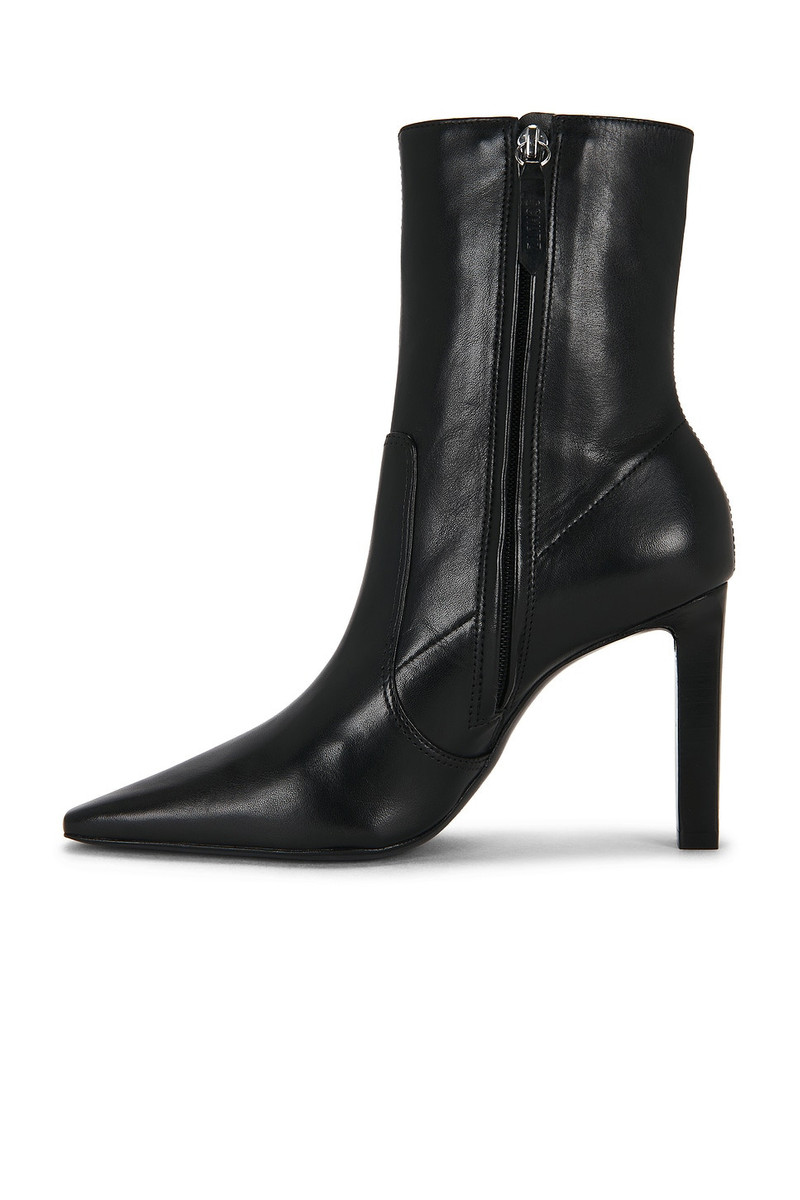 SCHUTZ Ulla Boot outlook
