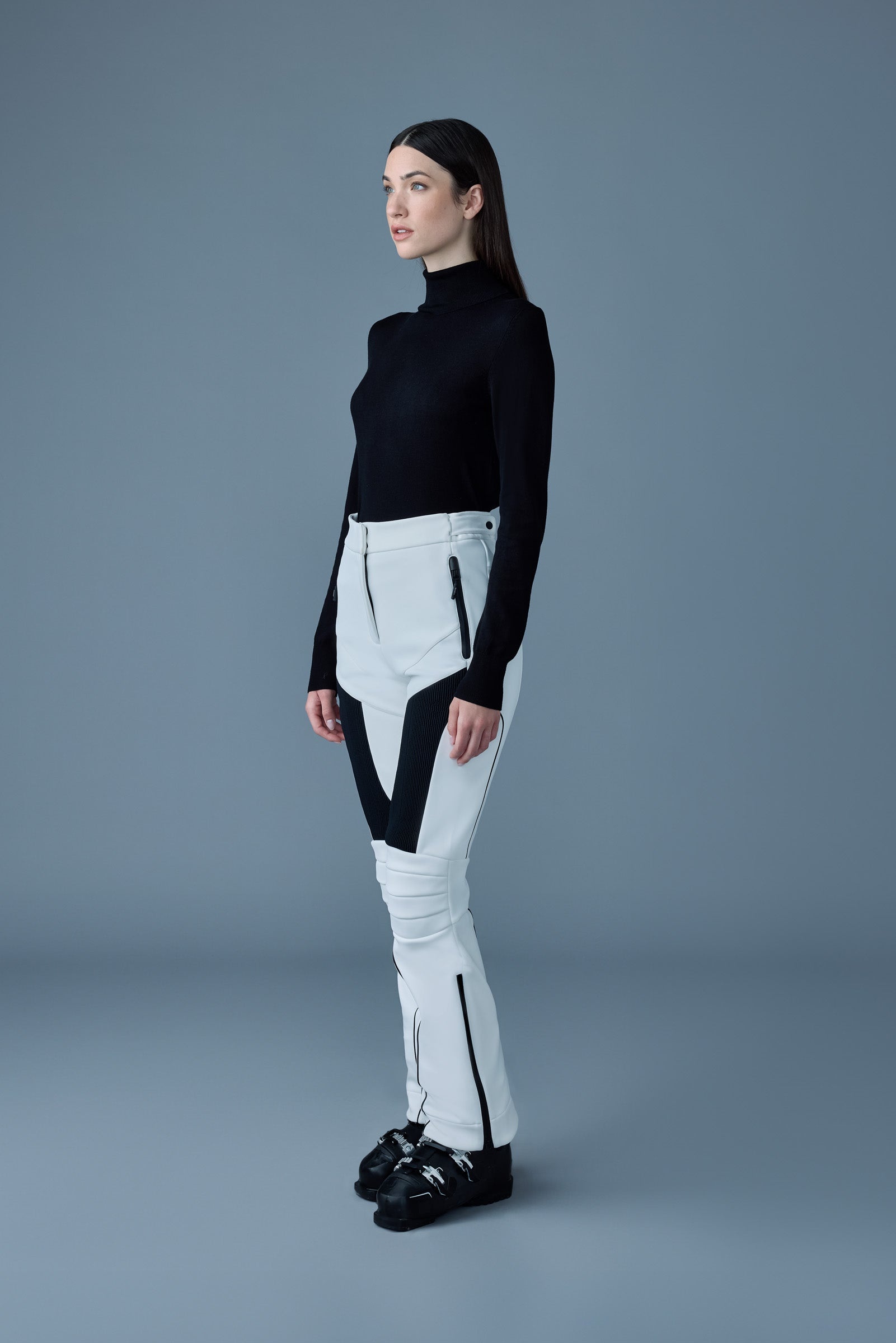 MAIKA Techno Fleece ski pants with articulated knees and smocked detail - 3