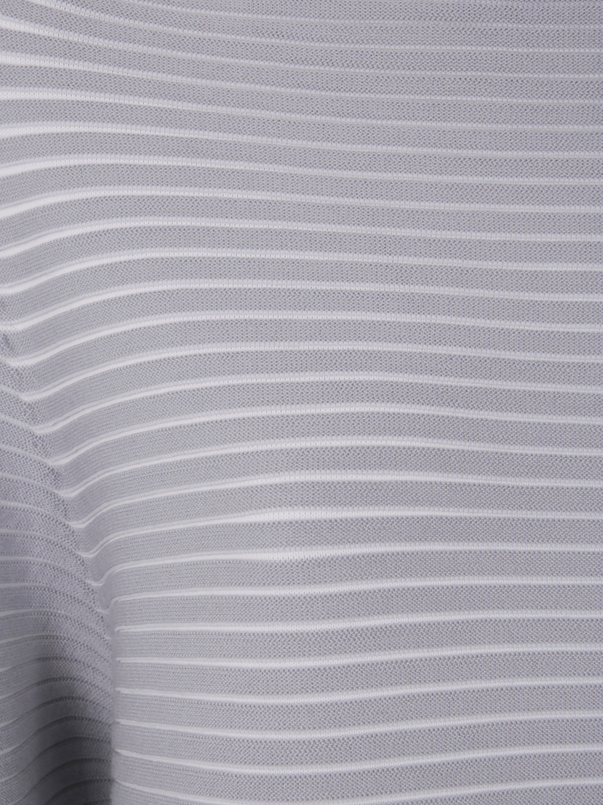 Issey Miyake Women Circle Knit Top - 3