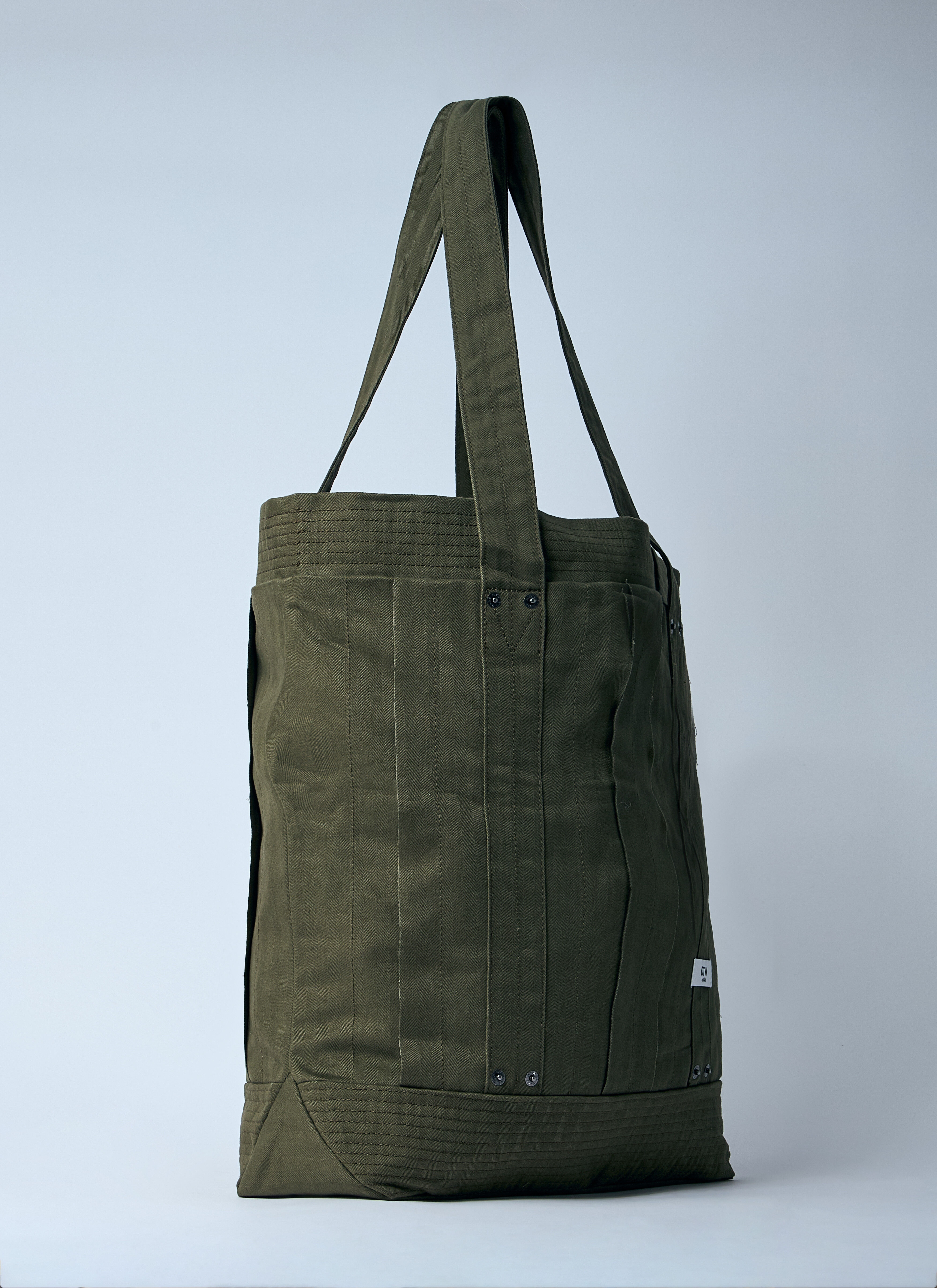 トートバッグ OTW Courtyard Tote Bag OTW-Courtyard-Tote.png