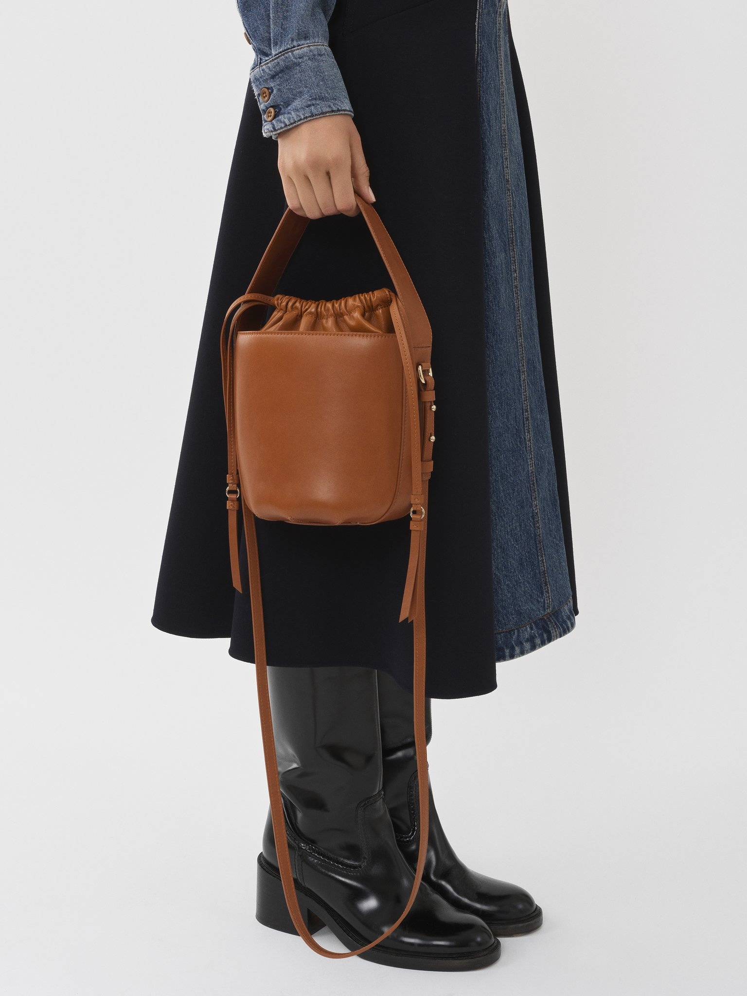 ショルダーバッグ・ポシェット CHLOE SENSE BUCKET BAG 即納】CHLOE クロエ 'CHLOE SENSE' バケットバッグ (Chloe