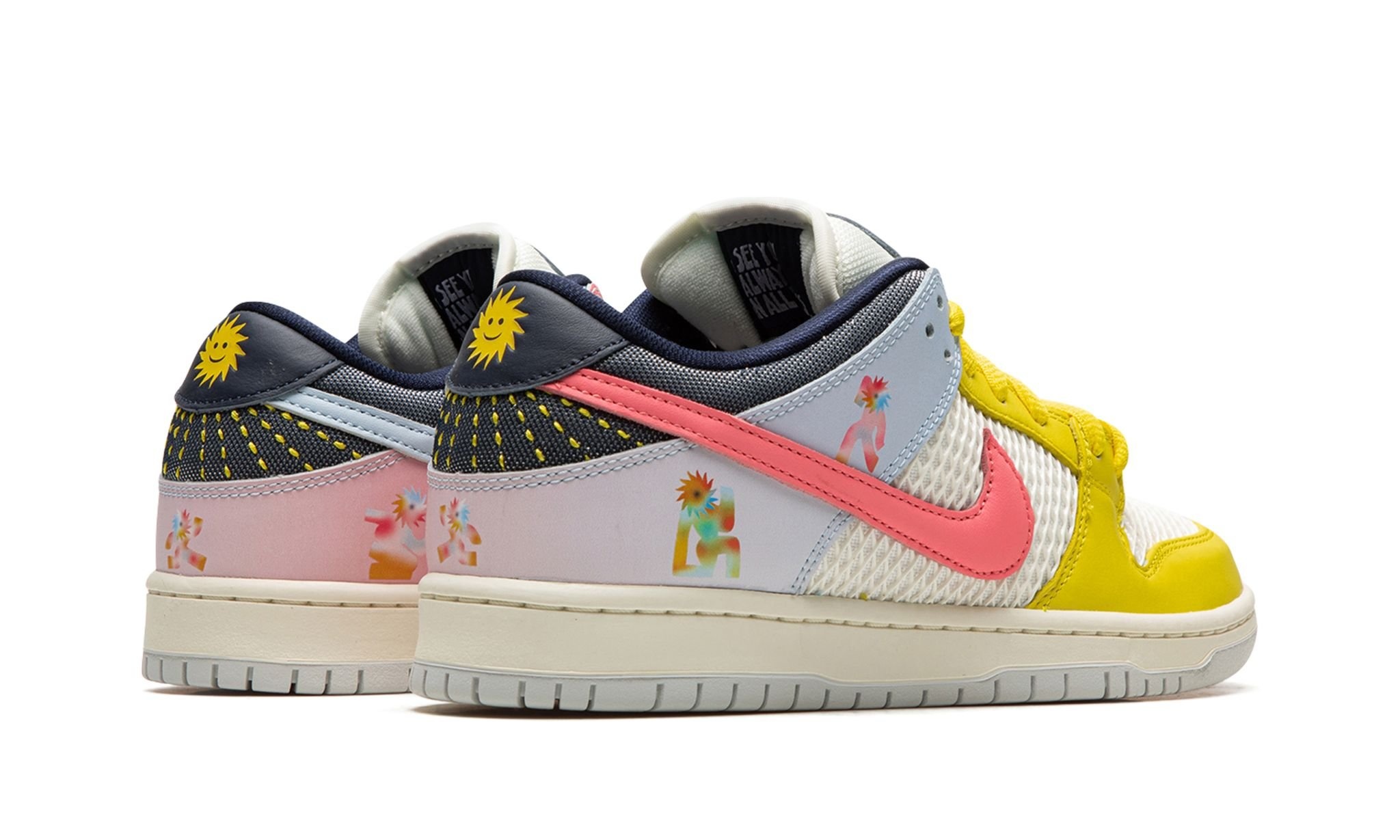 SB Dunk Low "Be True" - 3