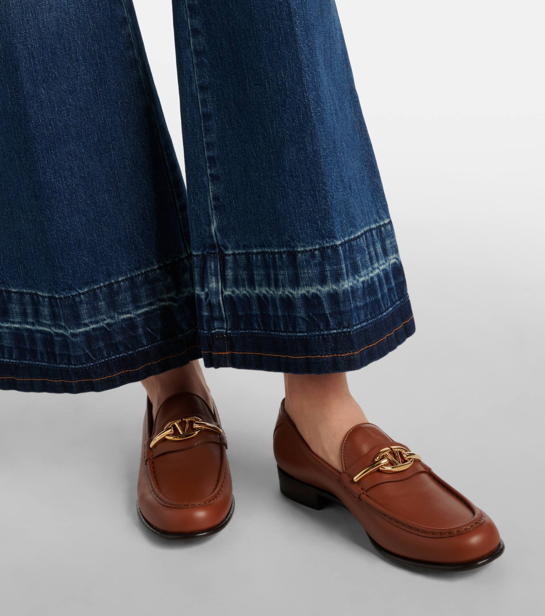 VLogo The Bold Edition leather loafers - 7
