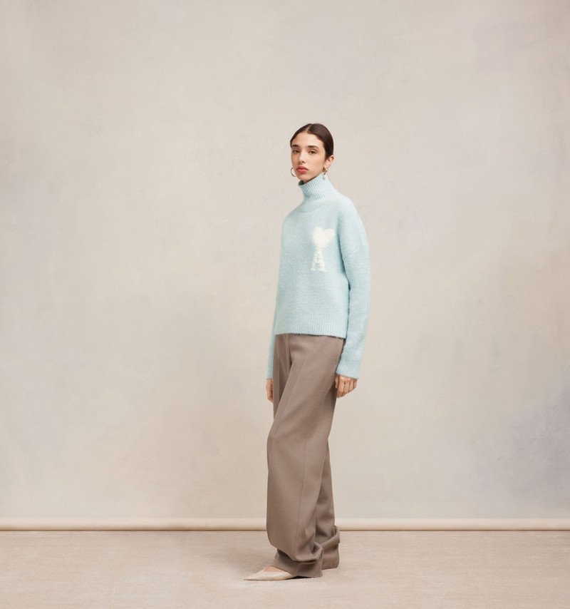 Cloudy Wool Ami de Cœur Sweater 5