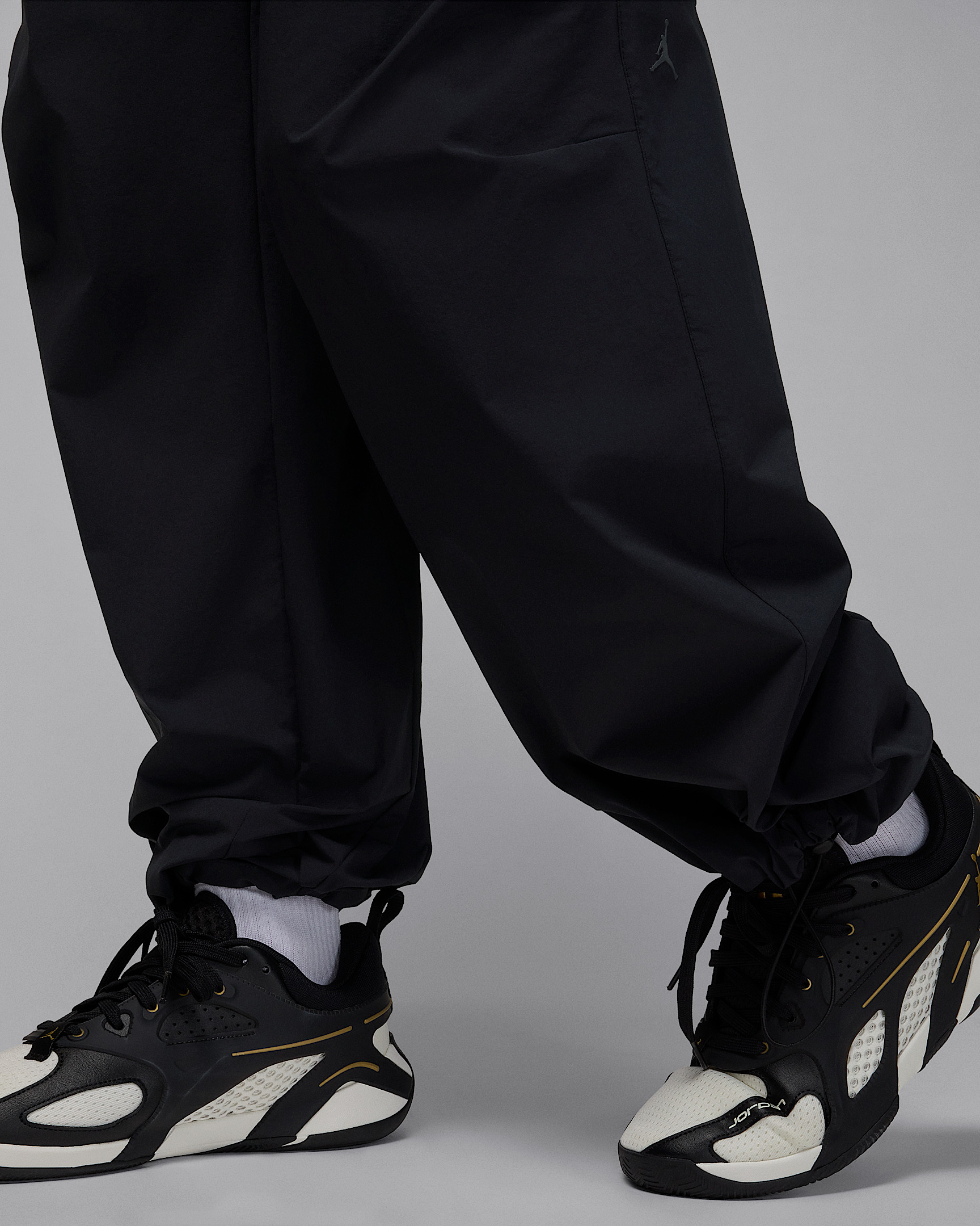 Jordan Sport Women's Dri-FIT Tunnel Pants - 5